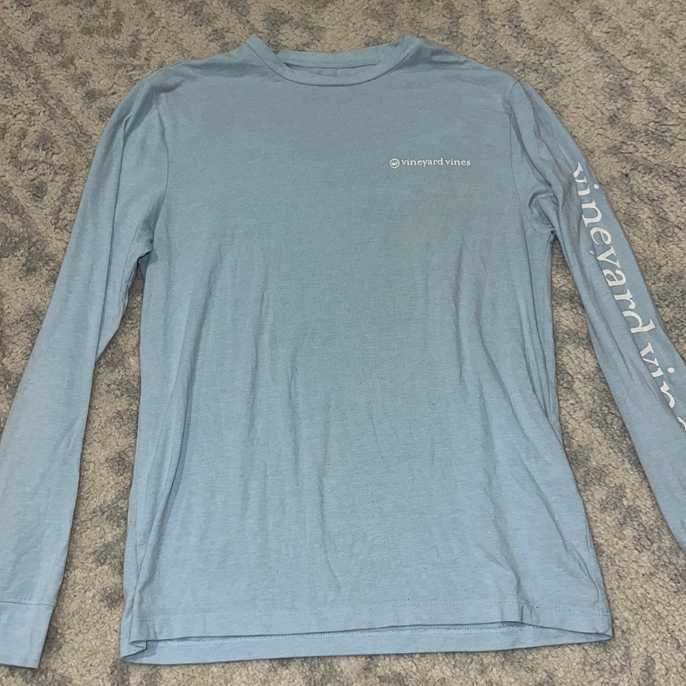 Vineyard Vines Edgartown T-Shirt - super soft and lightweight. Excellent Cond!!